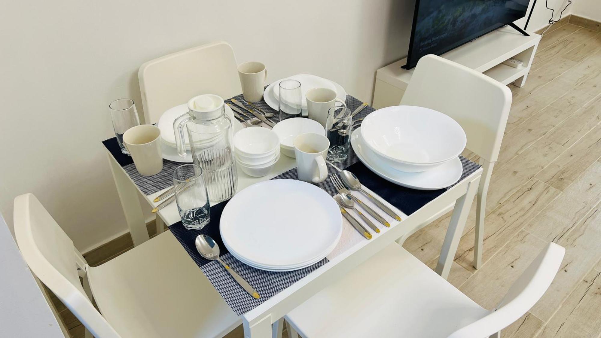 Spacious Furnished With Balcony Spain Cluster International شقة