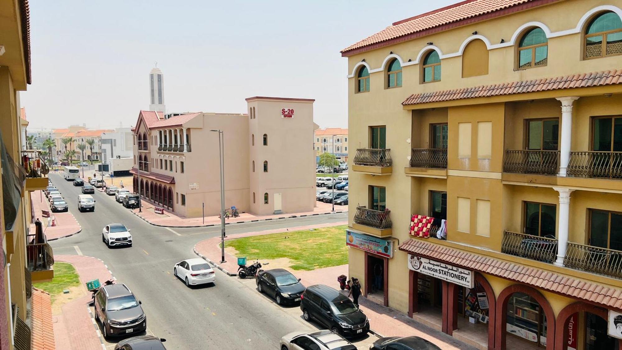 شقة Spacious Furnished With Balcony Spain Cluster International *